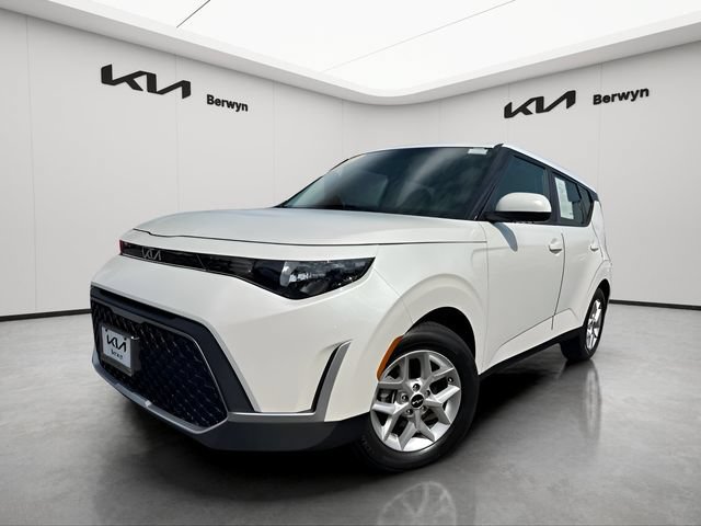 Certified 2025 Kia Soul LX w/ LX Technology Package FWD image 1