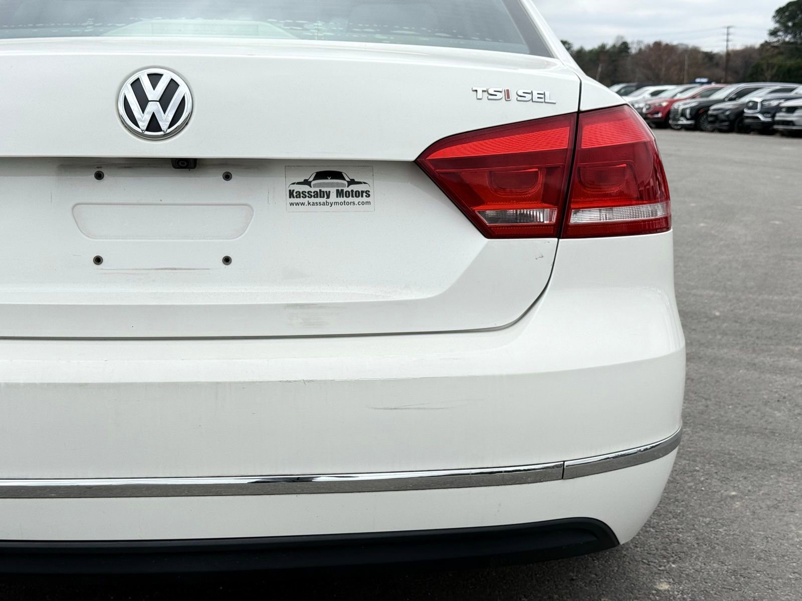 Used 2014 Volkswagen Passat 1.8T SEL Premium image 10