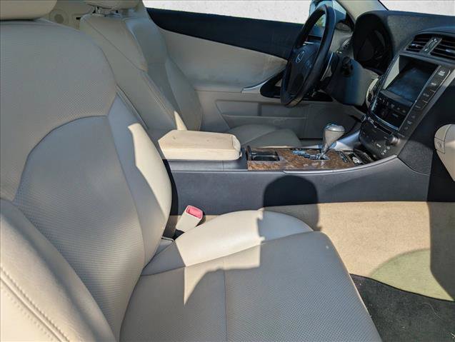 Used 2010 Lexus IS 250C RWD image 27