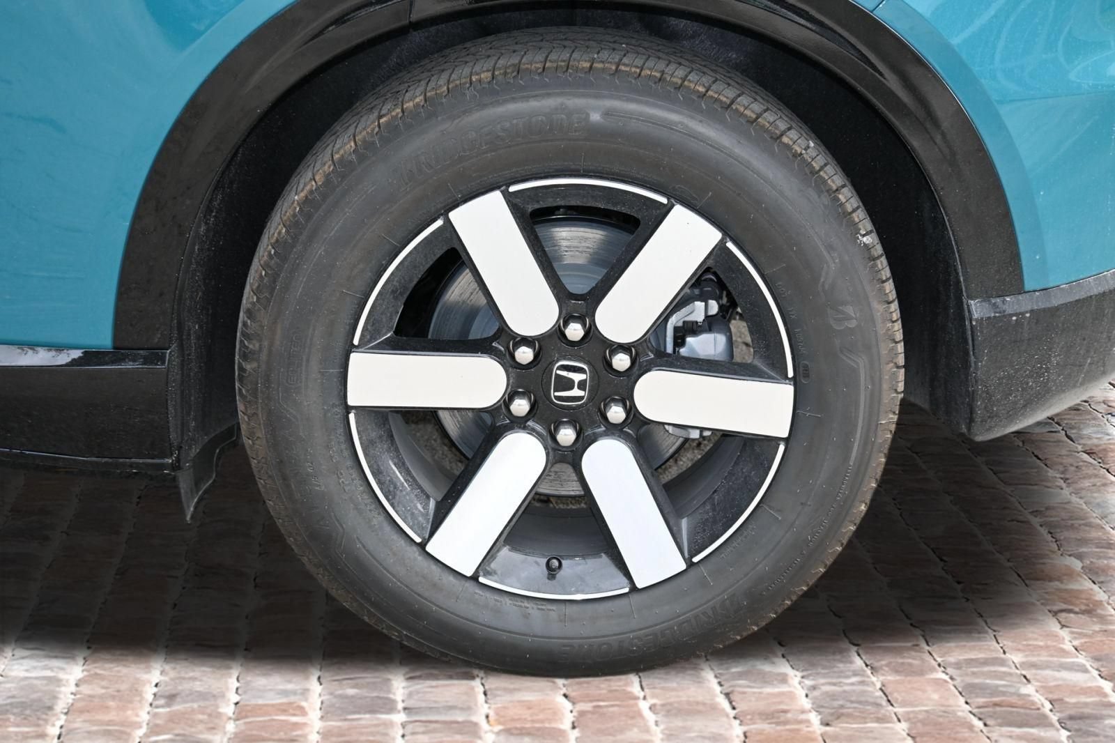 New 2026 Honda Prologue Touring image 35