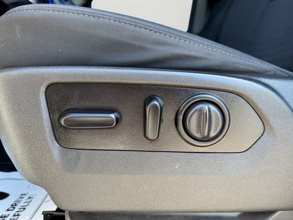 Used 2020 Chevrolet Silverado 1500 LT w/ All-Star Edition image 25