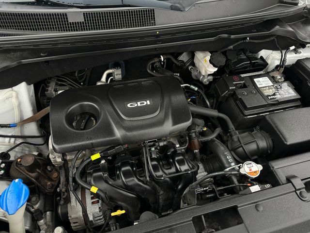 Used 2017 Kia Soul image 31