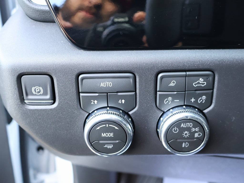 New 2026 GMC Sierra 1500 SLT w/ SLT Premium Plus Package image 15