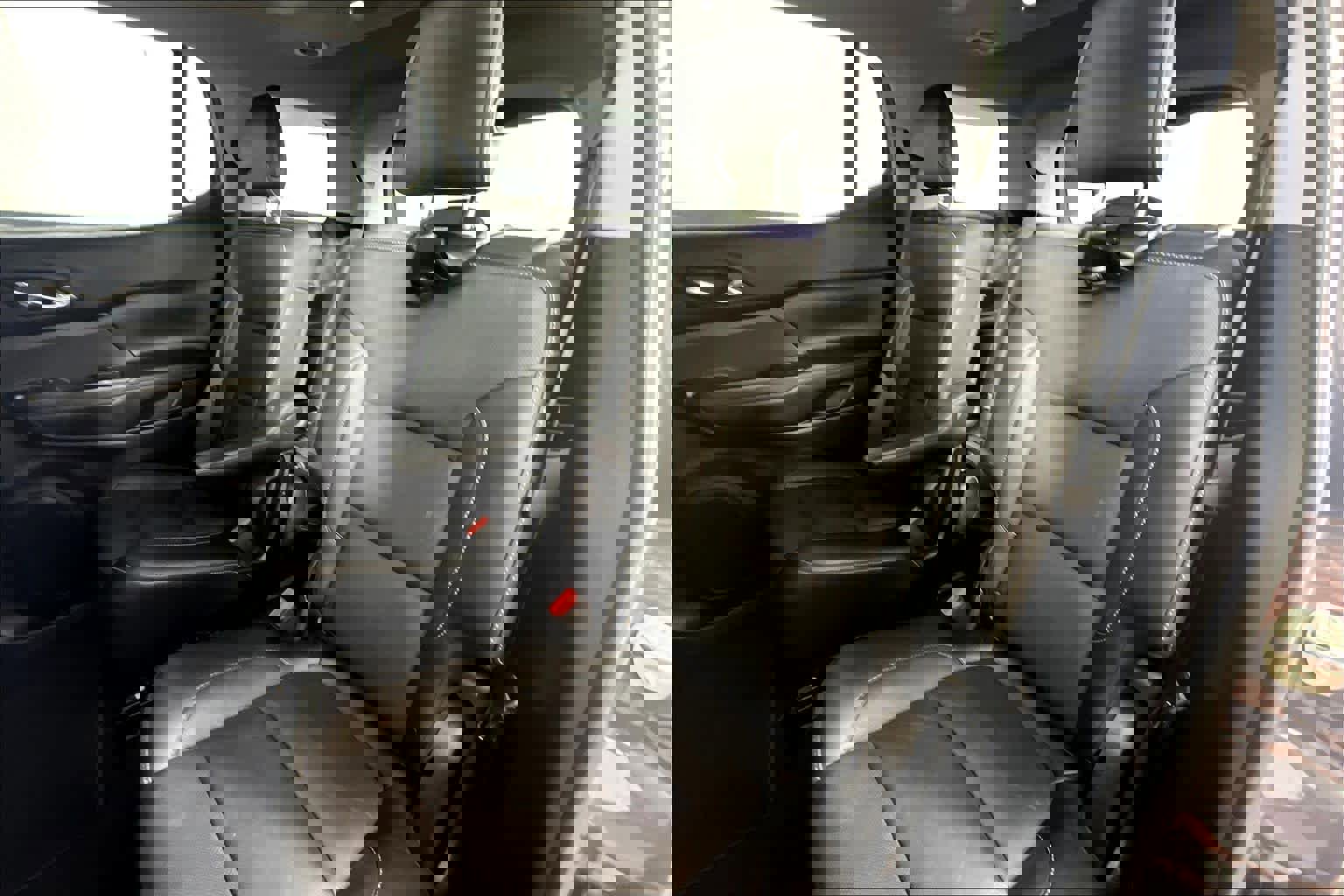 Used 2017 GMC Acadia SLT image 19