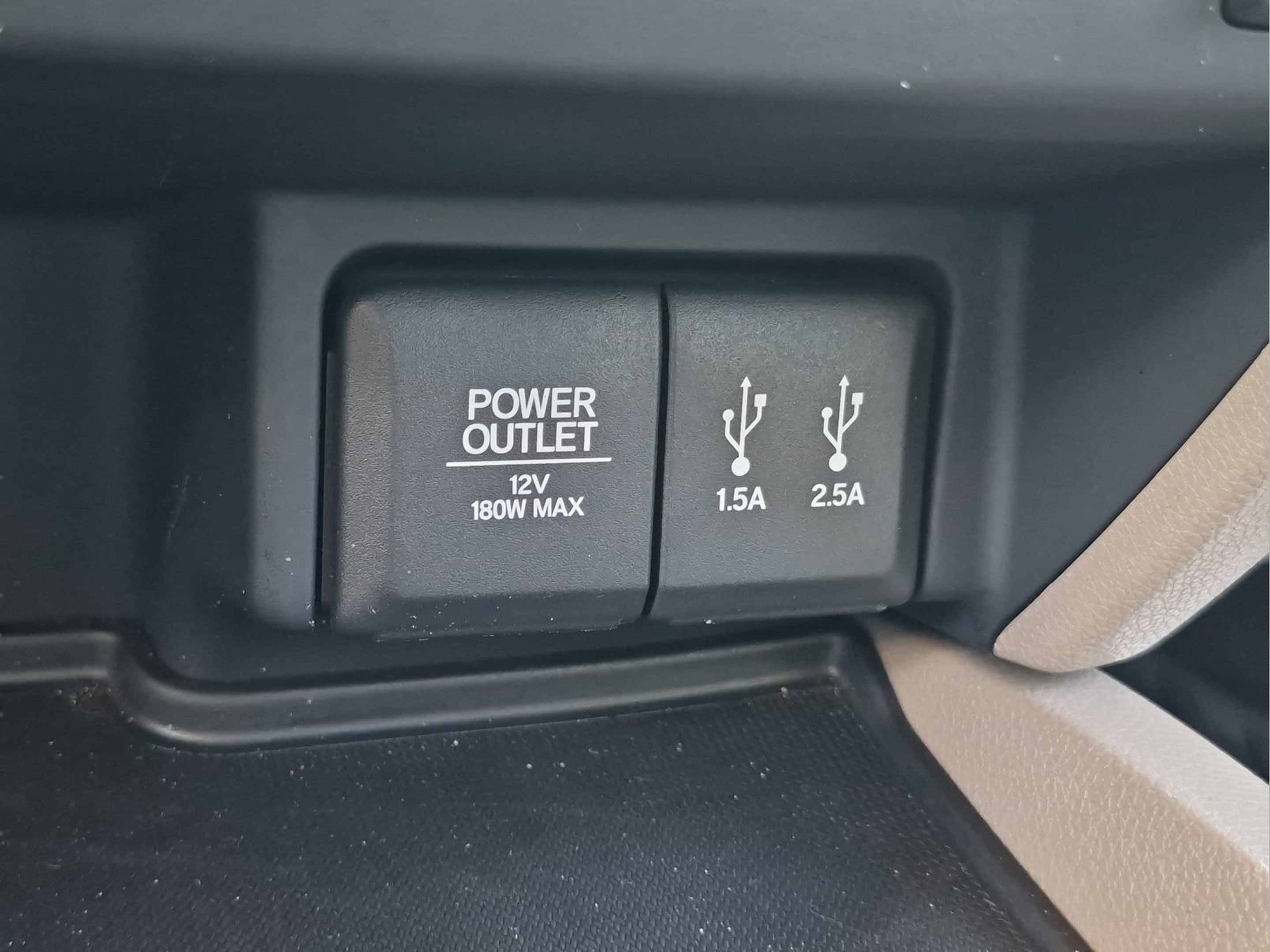 Used 2016 Honda Pilot Touring image 26