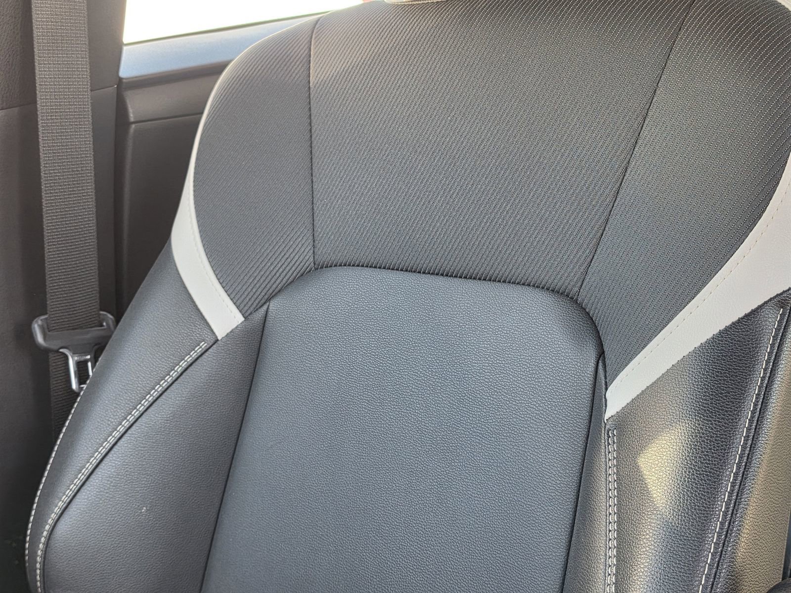 Used 2025 Toyota Camry SE image 20