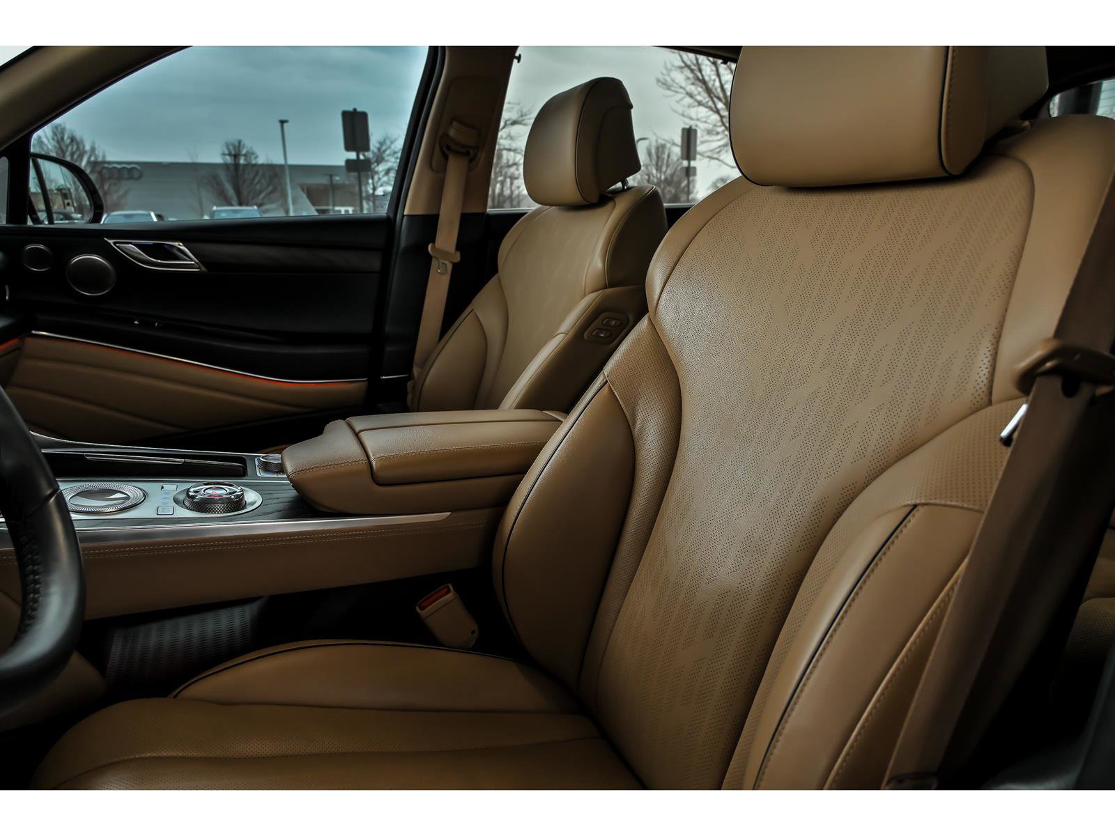 Used 2021 Genesis GV80 3.5T w/ Advanced Package 06 image 12