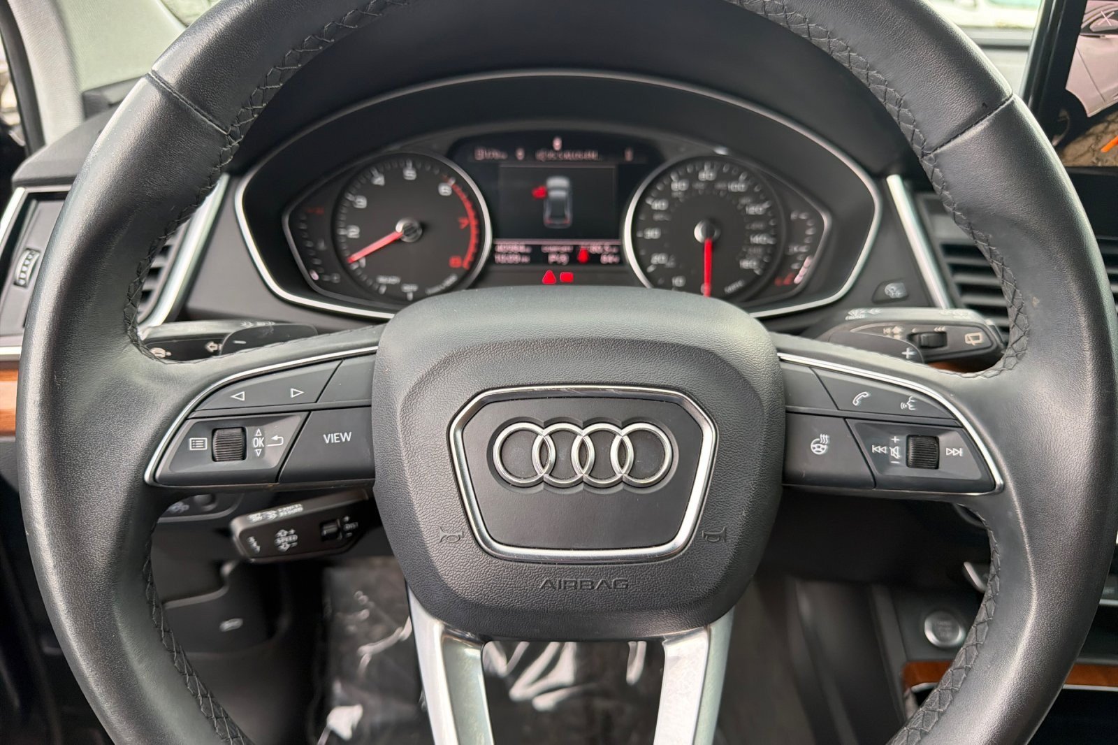 Used 2023 Audi Q5 2.0T Premium w/ Convenience Package AWD/4WD image 22