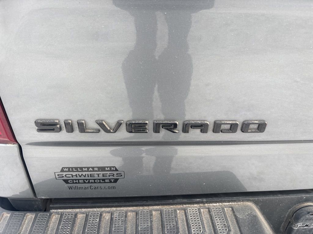 Used 2022 Chevrolet Silverado 1500 RST image 9