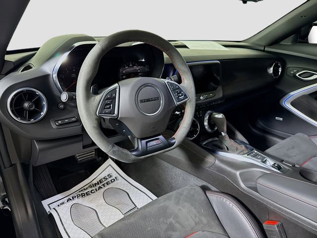 Used 2022 Chevrolet Camaro ZL1 image 9
