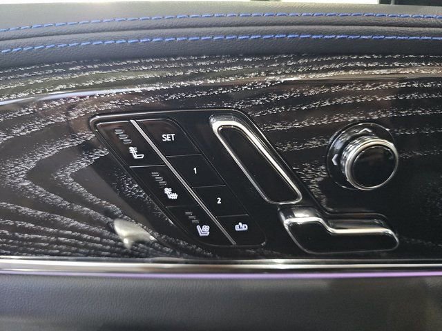 New 2026 Cadillac Escalade IQL Sport 1 w/ LPO, Floor Liner Package AWD/4WD image 30