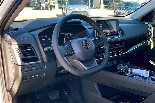 New 2026 Nissan Rogue SV image 5