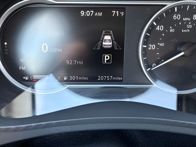 Certified 2025 Nissan Versa SV FWD image 16