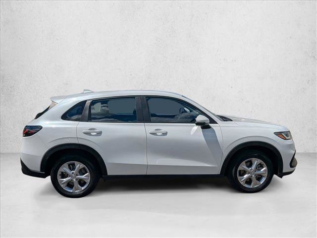 Certified 2023 Honda HR-V LX image 4