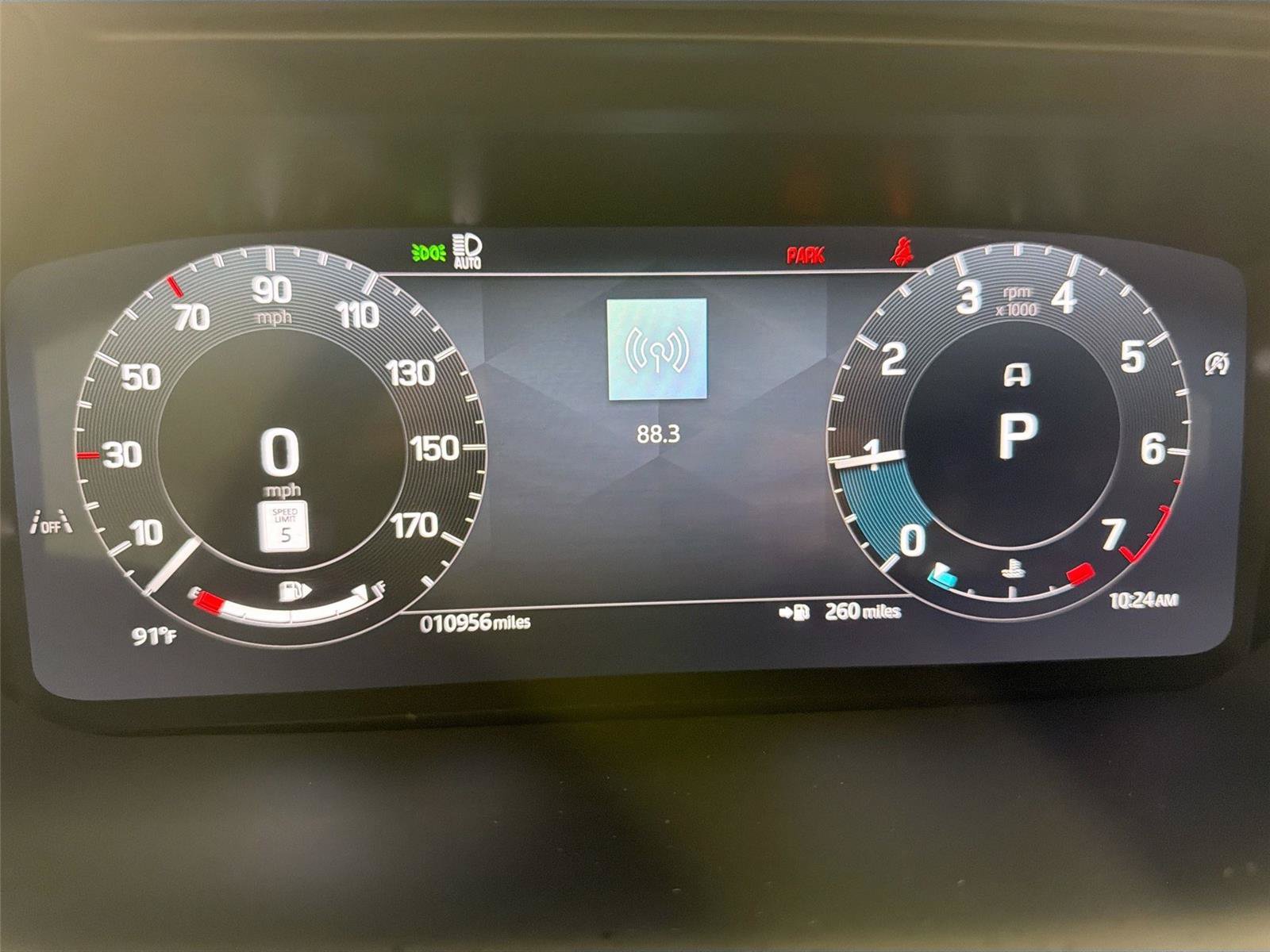 Certified 2025 Land Rover Discovery Sport Dynamic SE AWD/4WD image 7