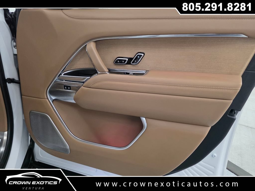 Used 2023 Land Rover Range Rover SV AWD/4WD image 15