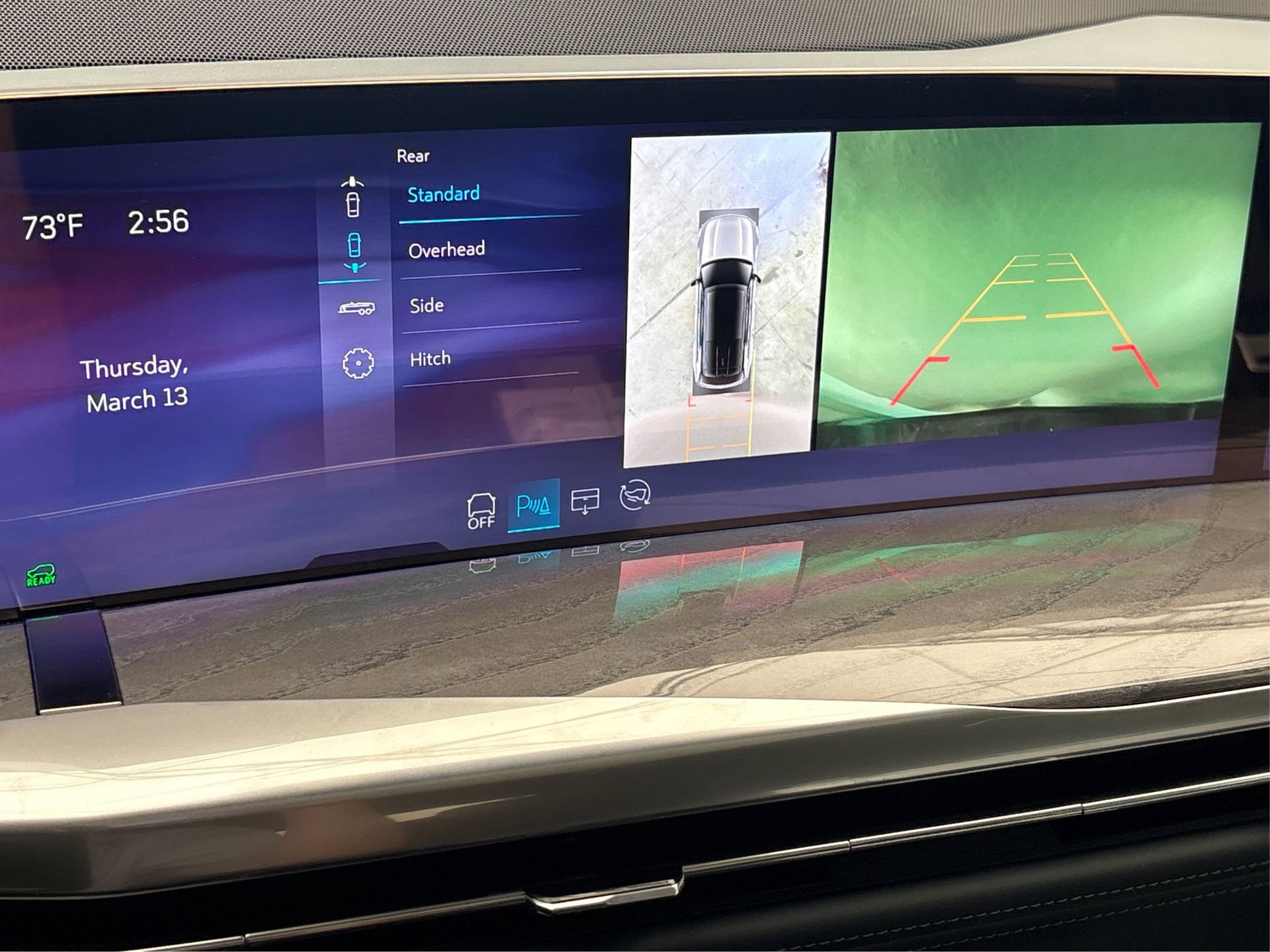 New 2025 Cadillac Escalade IQ Luxury 2 w/ LPO, Radiant Package image 26