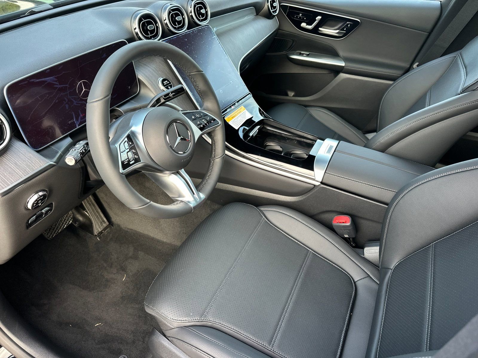 New 2026 Mercedes-Benz GLC 300 4MATIC image 10