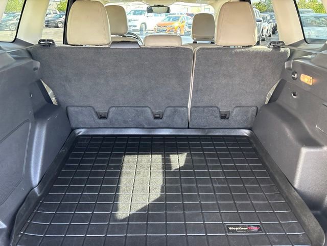 Used 2019 Ford Escape Titanium AWD/4WD image 36