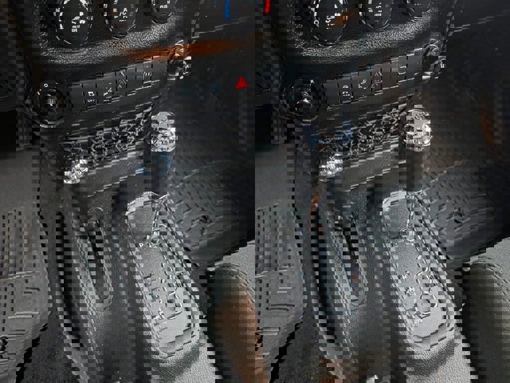 Used 2012 Jeep Wrangler Rubicon w/ Dual Top Group image 15