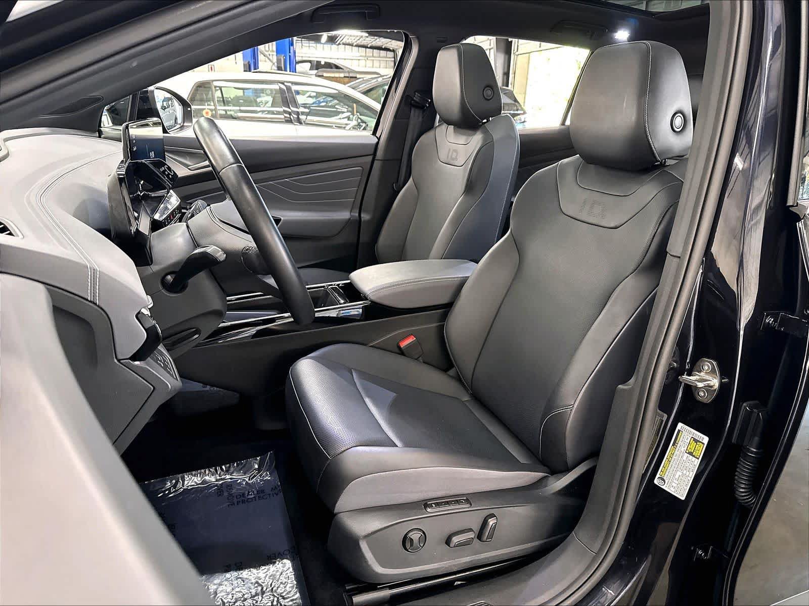 Used 2023 Volkswagen ID.4 Pro S Plus AWD/4WD image 24