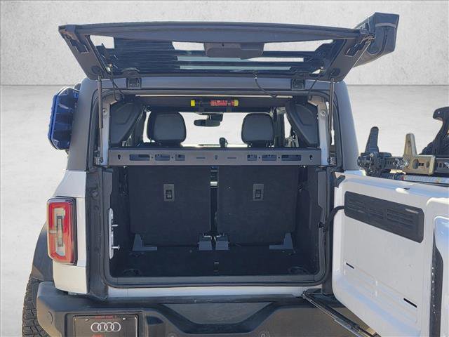Used 2023 Ford Bronco Wildtrak image 26
