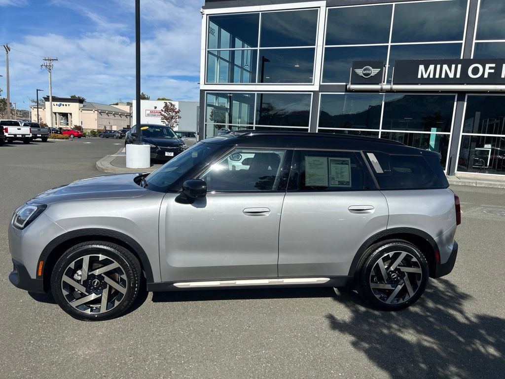 Used 2025 MINI Cooper Countryman S AWD/4WD image 2
