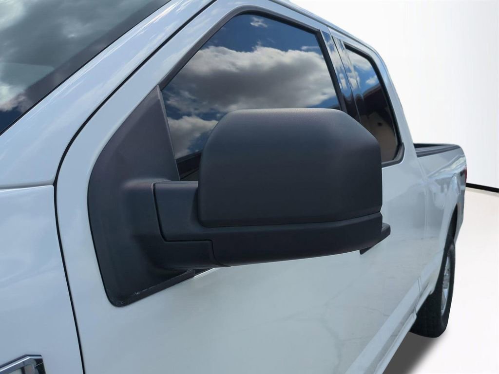 Used 2018 Ford F150 XLT w/ Trailer Tow Package image 12