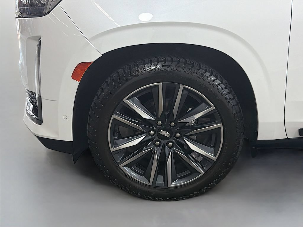 Used 2021 Cadillac Escalade Sport w/ Driver Assist Tech Package AWD/4WD image 34