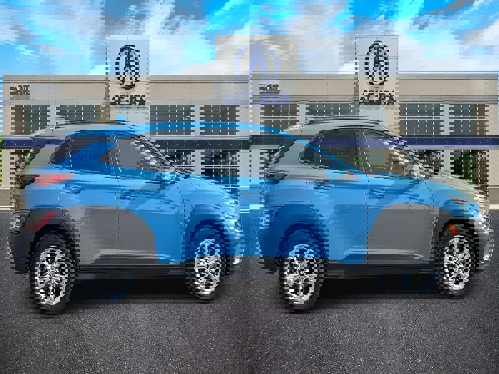 Used 2023 Hyundai Kona SEL w/ Cargo Package image 6