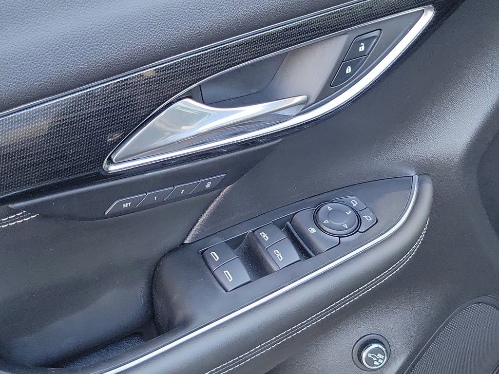 Used 2023 Buick Envision Essence w/ Sport Touring Package image 19