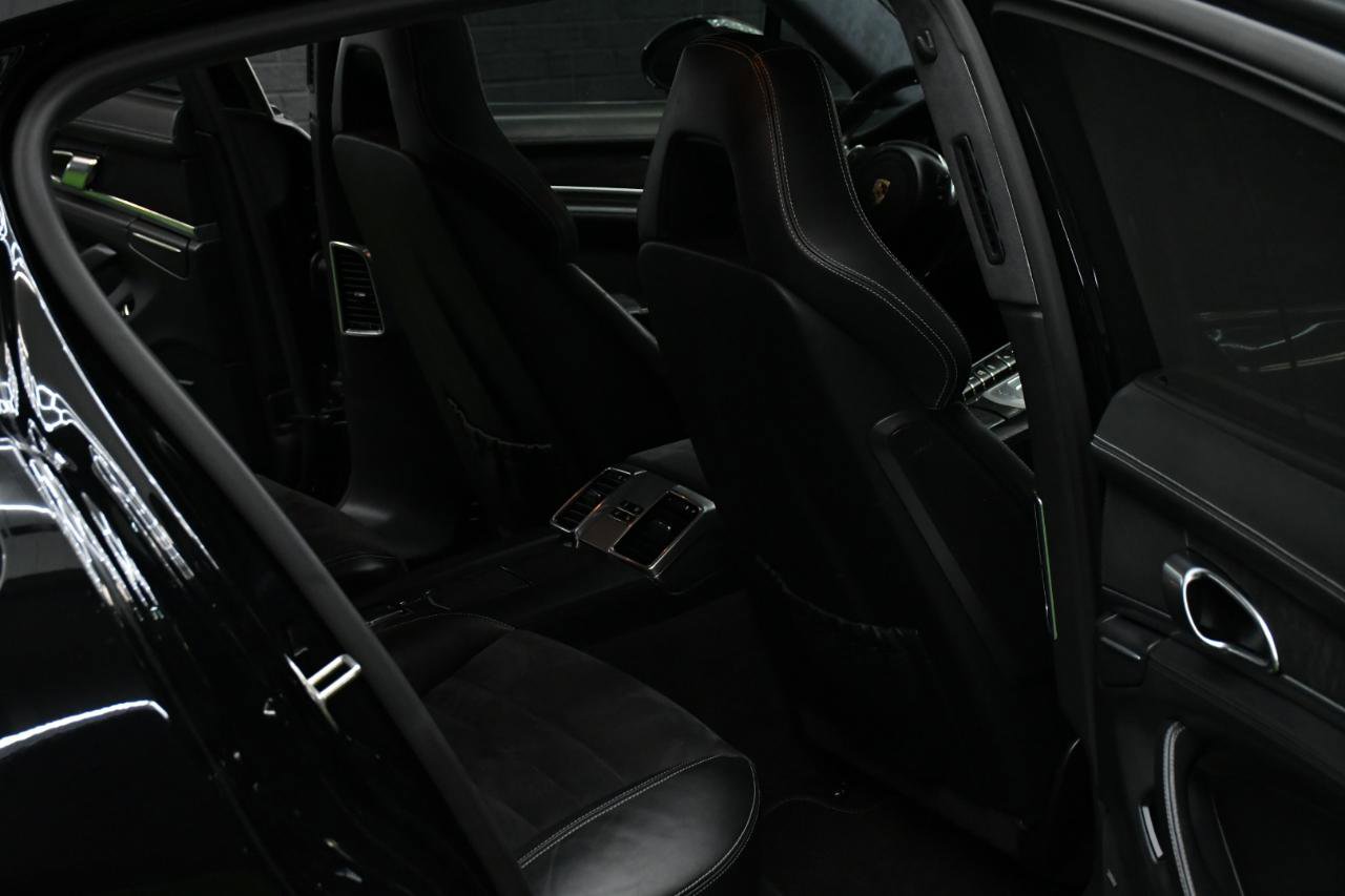 Used 2013 Porsche Panamera GTS image 37