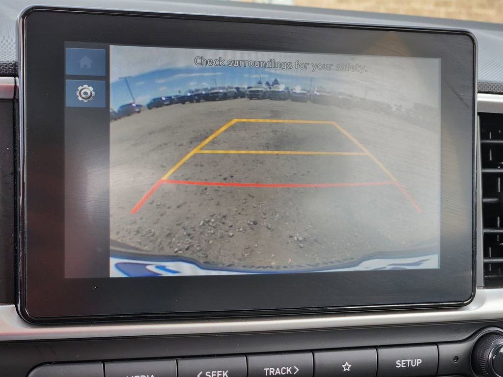 Used 2023 Hyundai Venue SEL FWD image 22