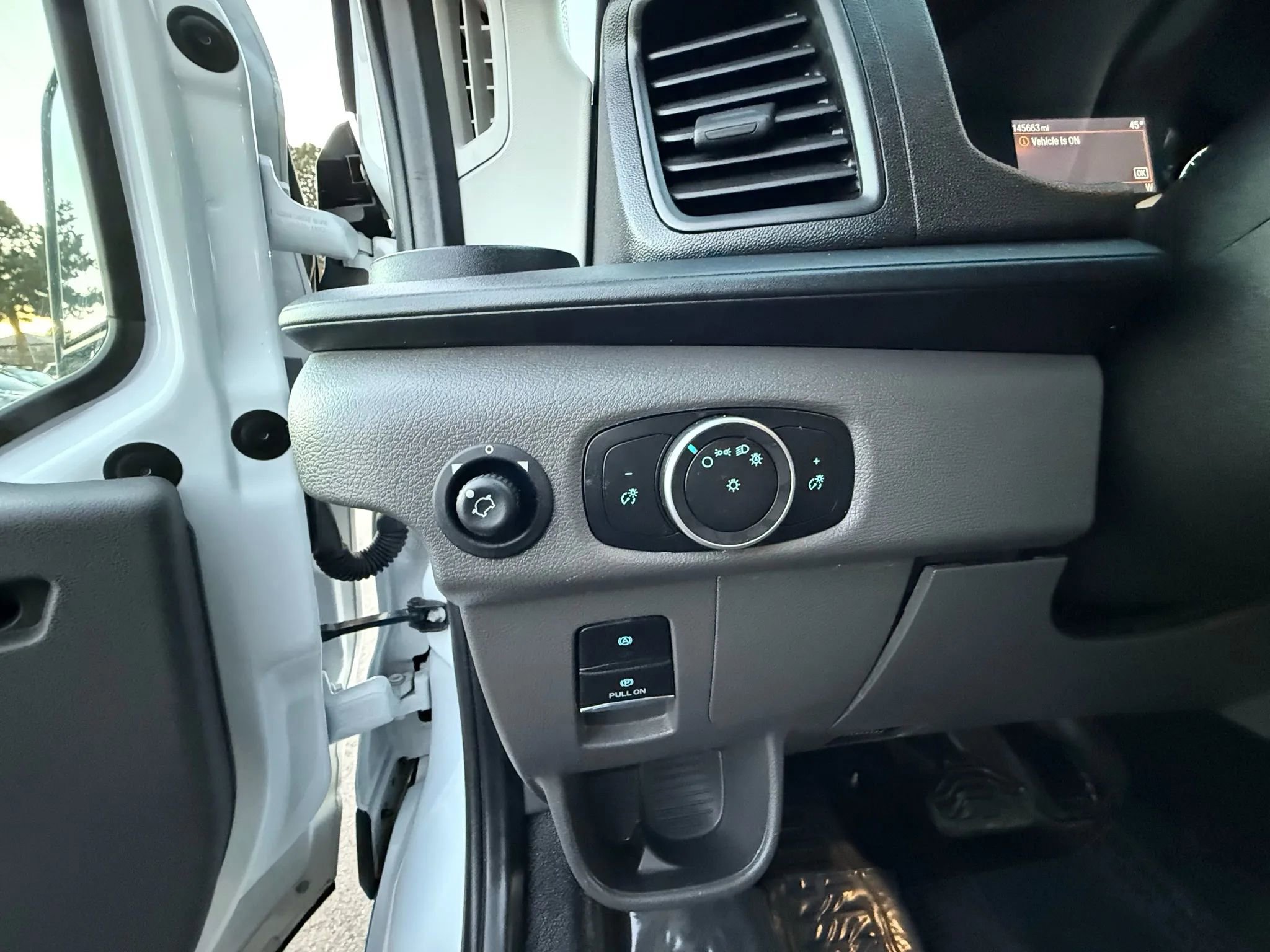 Used 2021 Ford Transit 150 Low Roof AWD image 35