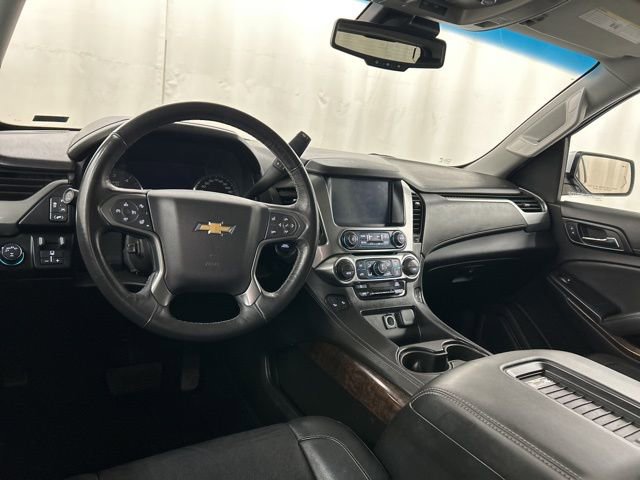 Used 2017 Chevrolet Tahoe LT w/ Luxury Package AWD/4WD image 25