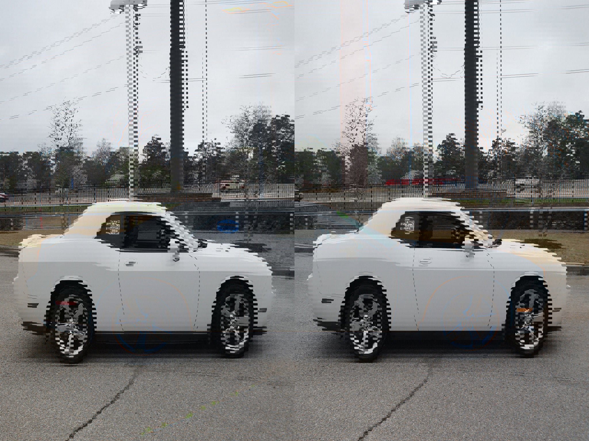 Used 2010 Dodge Challenger R/T image 15