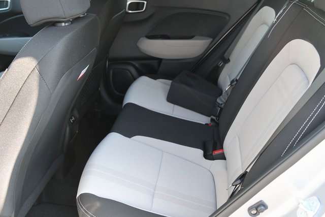 New 2025 Hyundai Venue SEL image 13