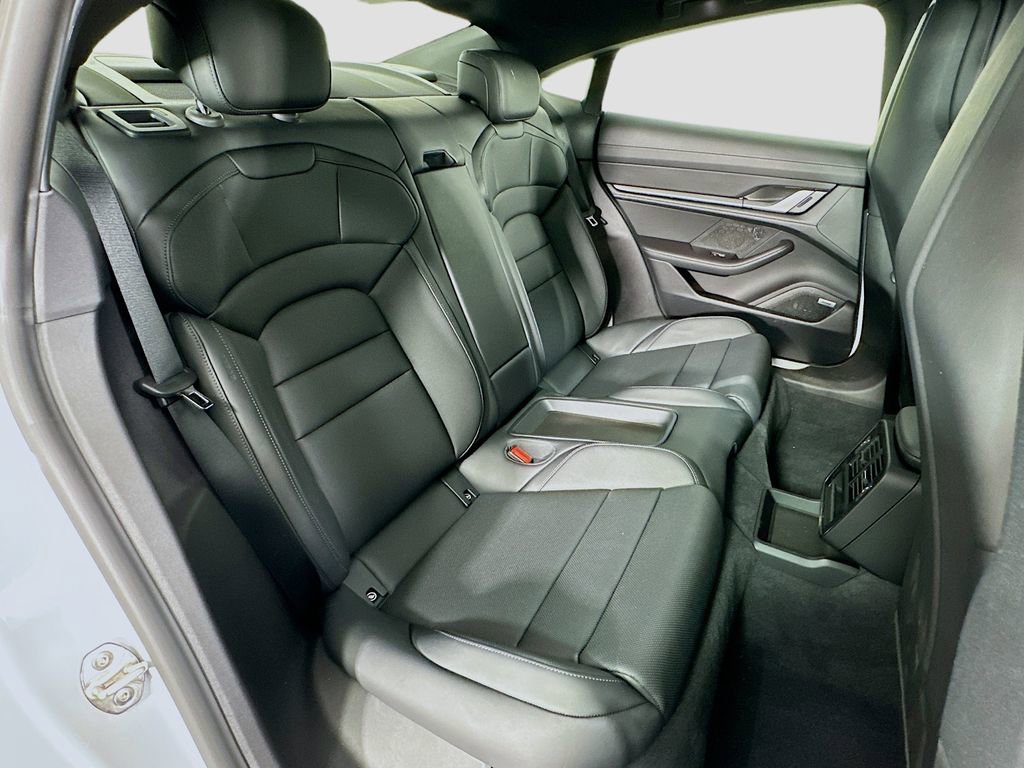 New 2025 Porsche Taycan 4S image 29