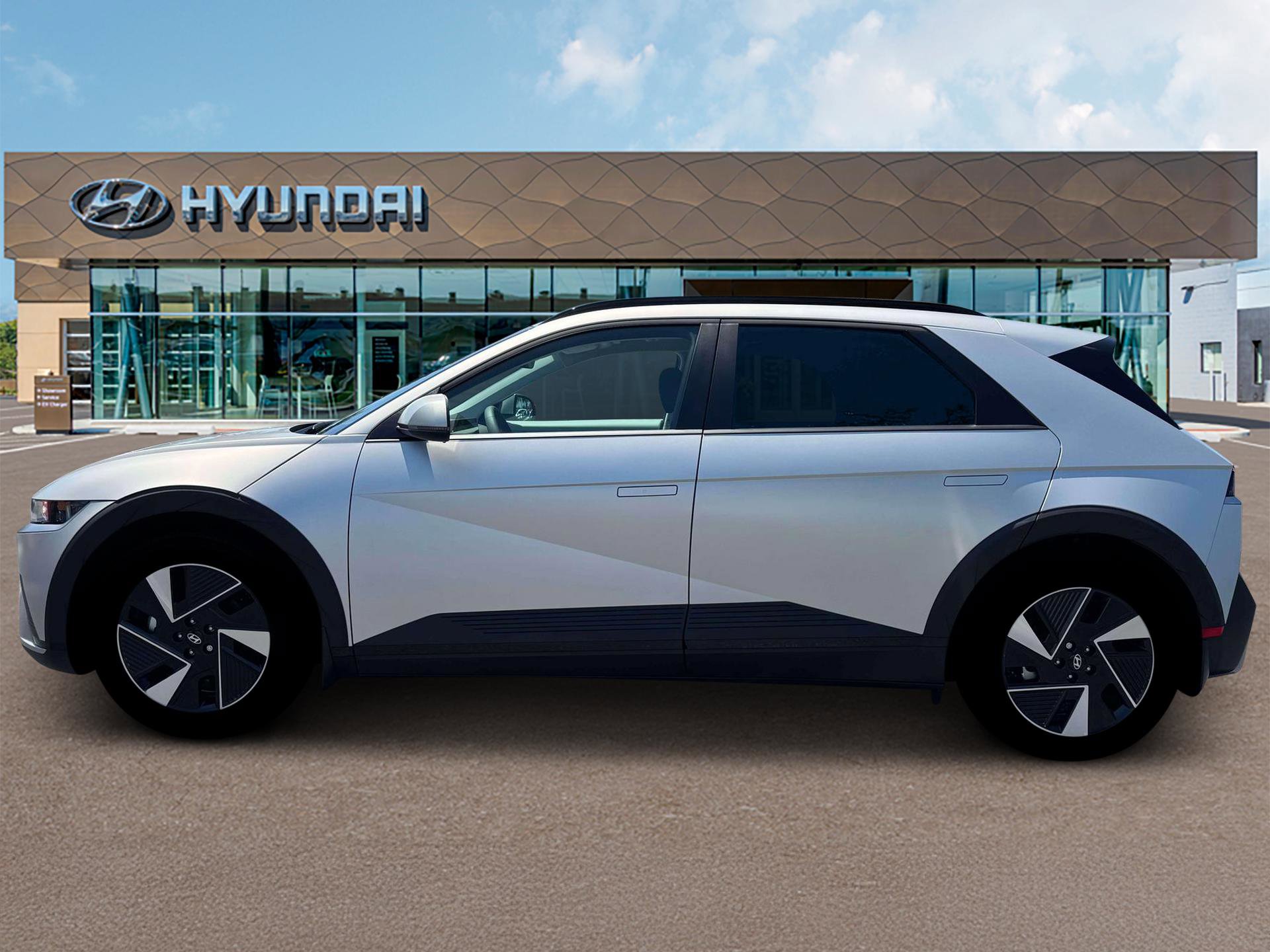 Used 2025 Hyundai Ioniq 5 SEL RWD image 3