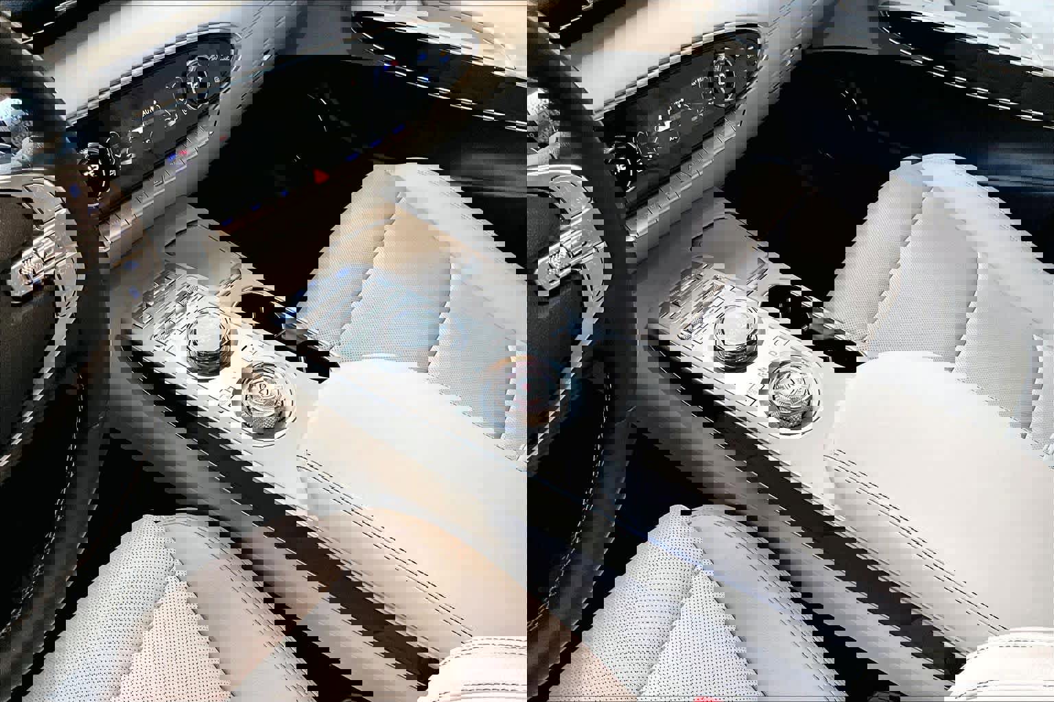 Used 2022 Genesis GV70 2.5T image 16