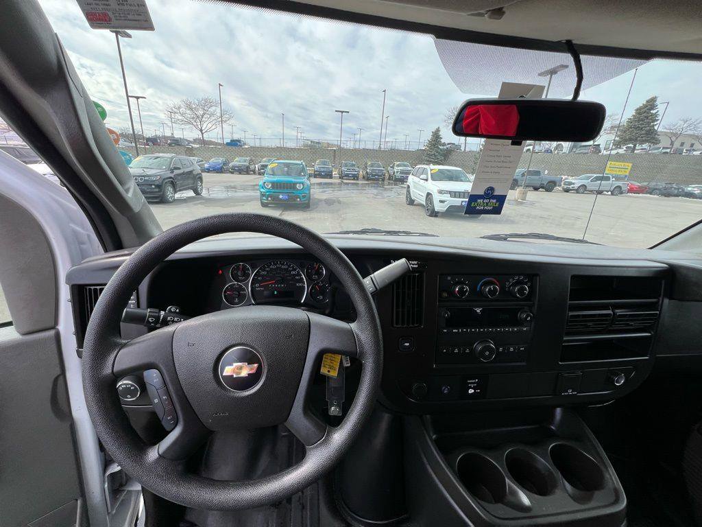 Used 2024 Chevrolet Express 2500 w/ Driver Convenience Package image 34