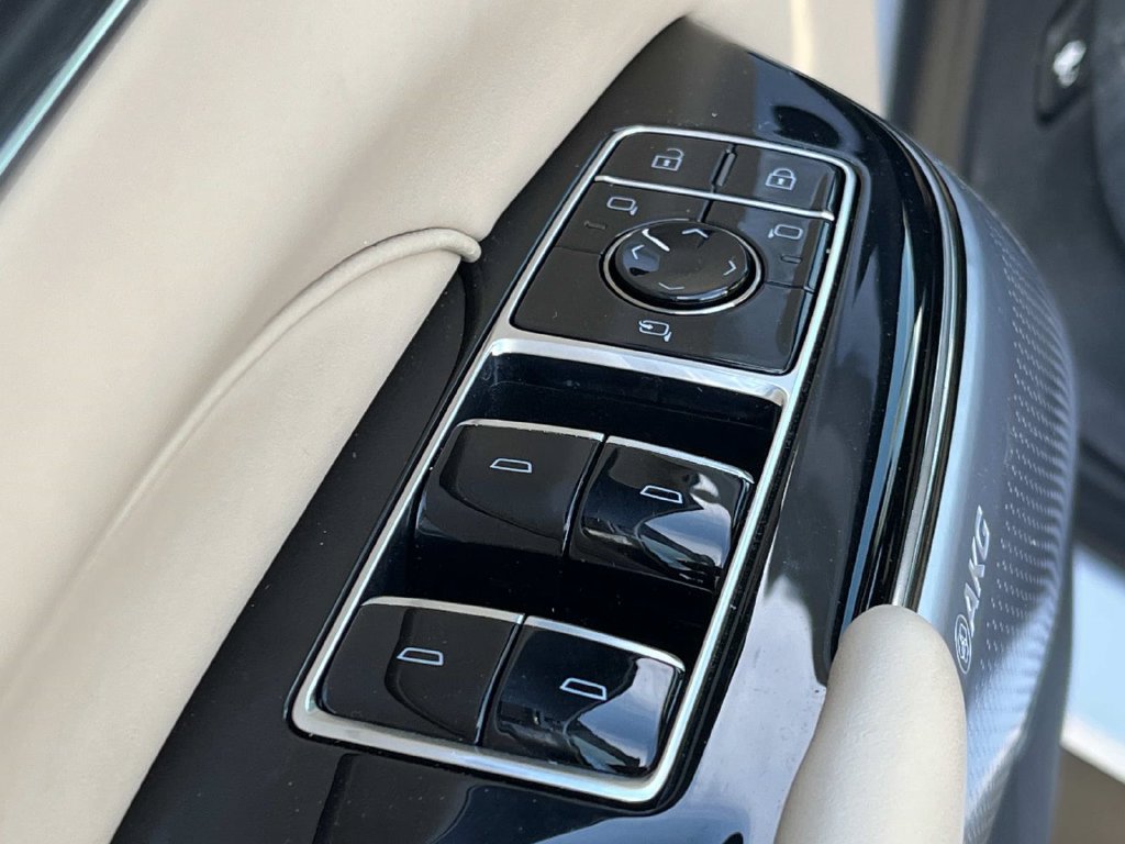 Certified 2026 Cadillac Lyriq Signature Luxury w/ Nappa Leather Package AWD/4WD image 31