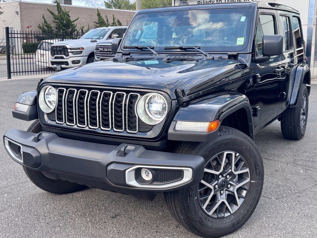 Certified 2026 Jeep Wrangler Unlimited Sahara AWD/4WD image 3