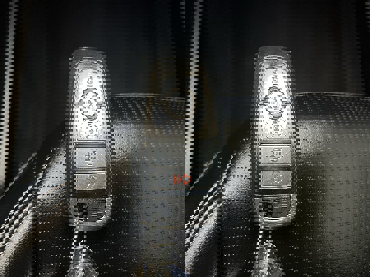 Certified 2024 Ford Escape Platinum image 28