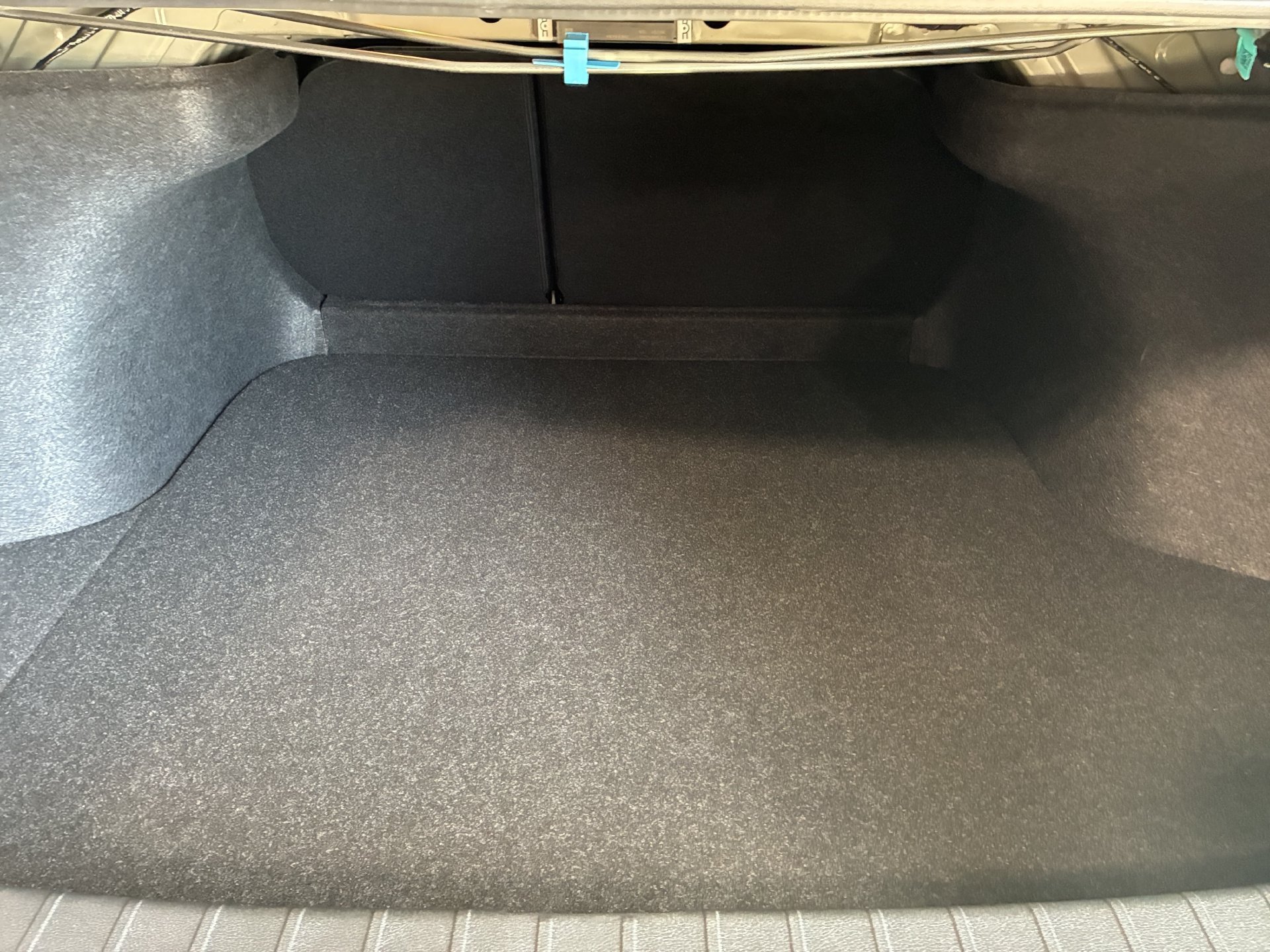 New 2027 Nissan Sentra S w/ Floor Mat Package FWD image 12