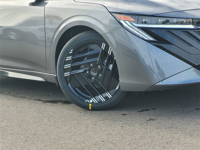 New 2026 Nissan Sentra SR image 2