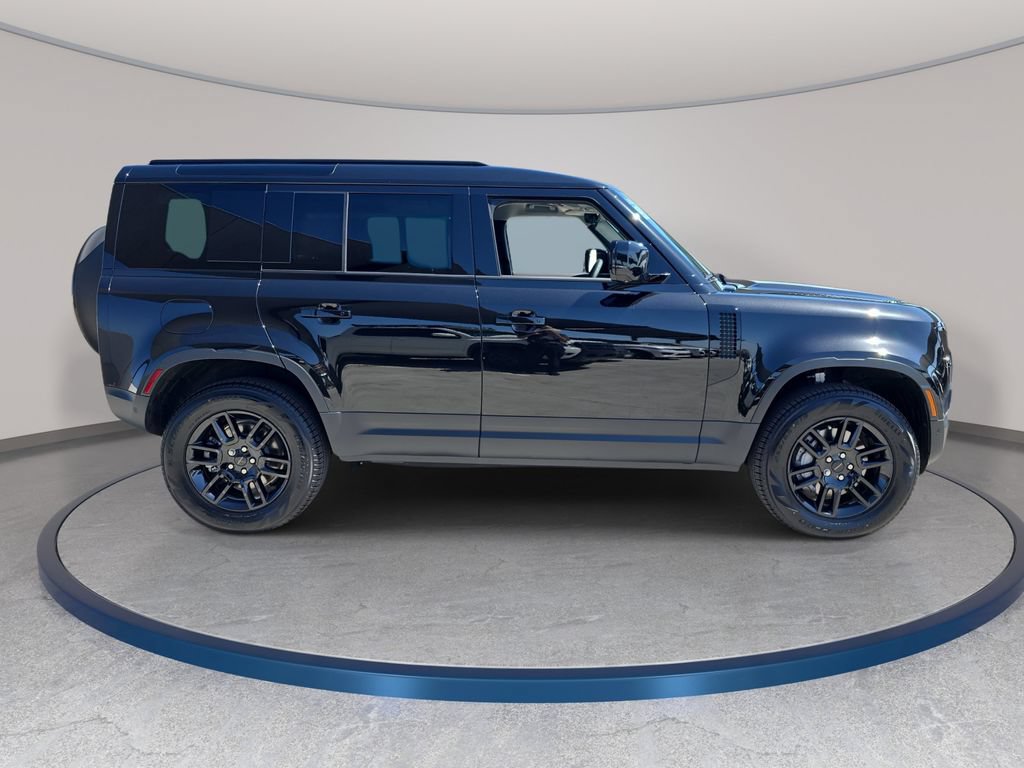 New 2026 Land Rover Defender 110 S AWD/4WD image 4