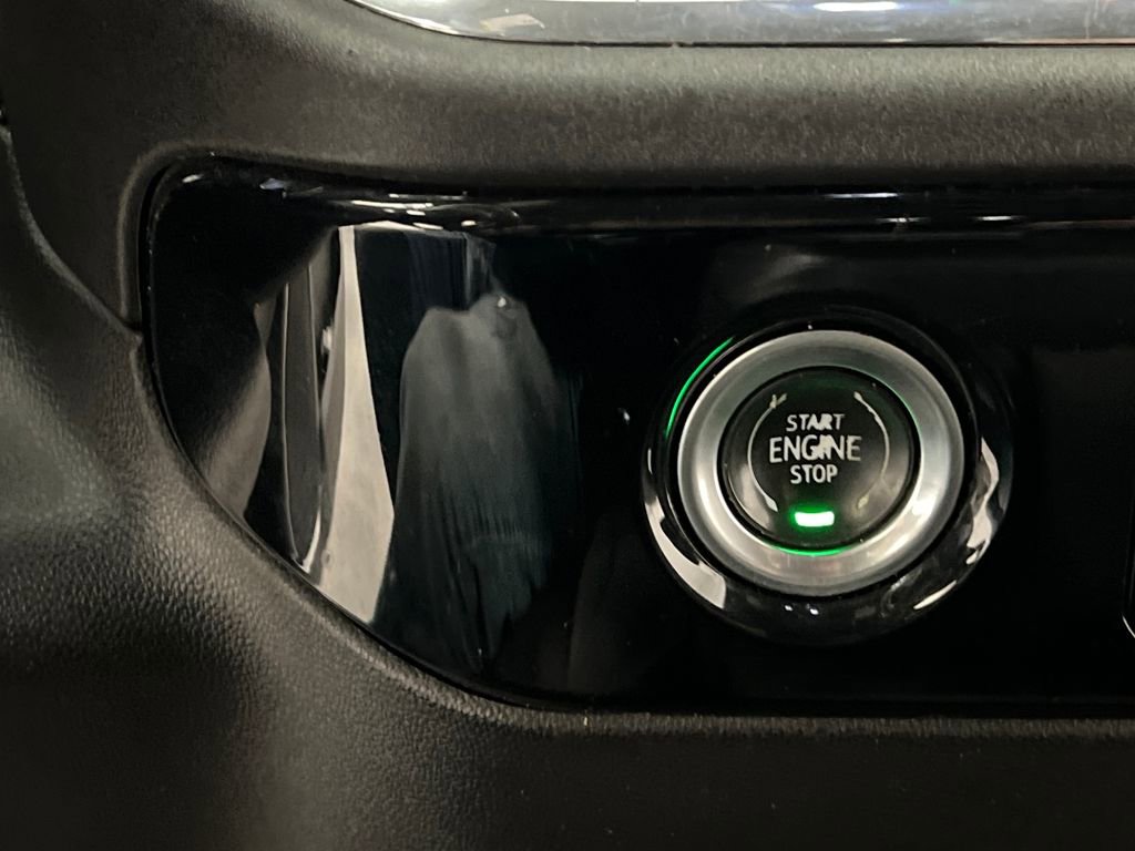 Used 2023 Chevrolet Silverado 1500 LT image 43