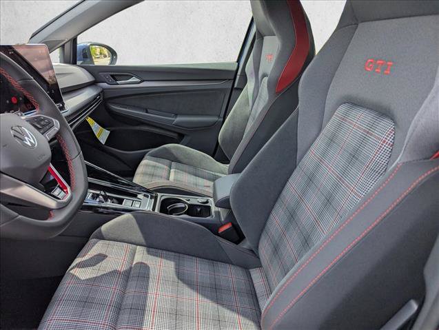 New 2026 Volkswagen Golf SE FWD image 23