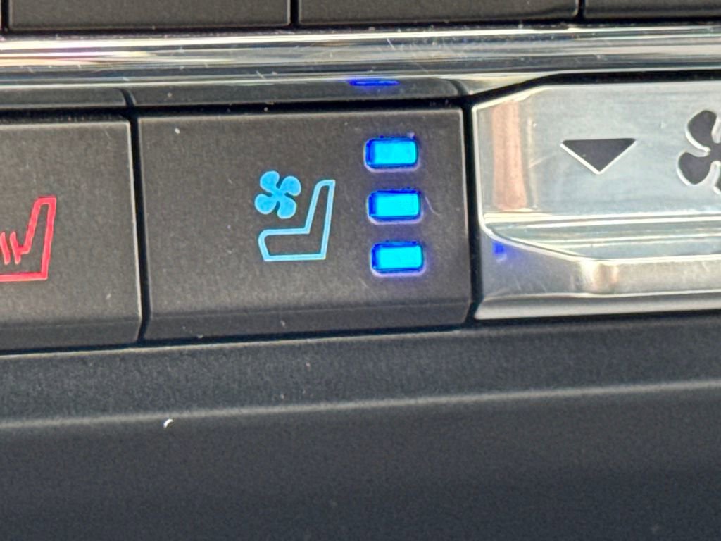 Used 2023 Ford F150 Platinum w/ Equipment Group 701A High AWD/4WD image 50